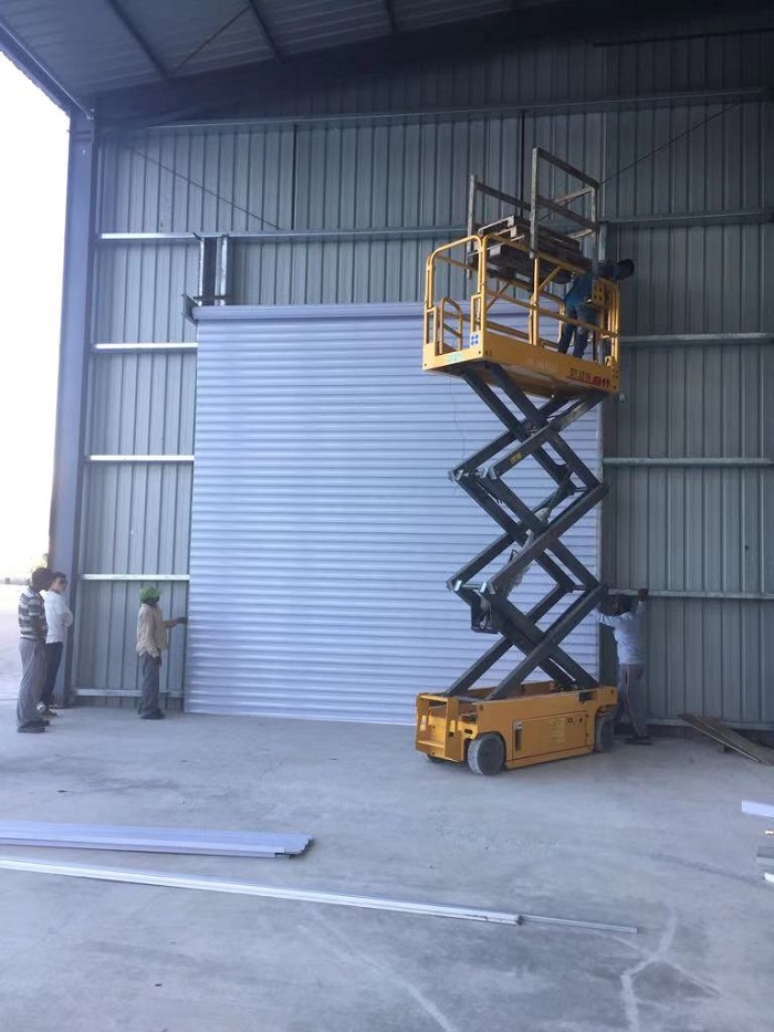 Baking Varnish Light Steel Prefab House For Broiler House Bolt Connection