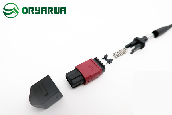 OM4 40 100G Male MPO Fiber Connector 3.0mm Trunk 12C ISO9001