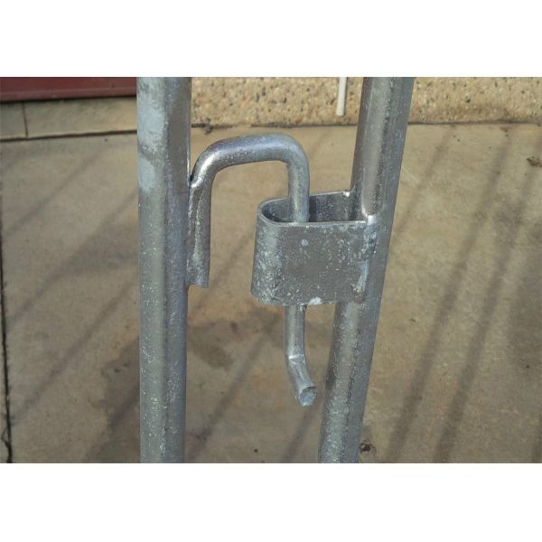 Hot Dipped Galvanized Crowd Control Barriers 1100mmx2500mm width 300gram/sqm hot dipped galvanized