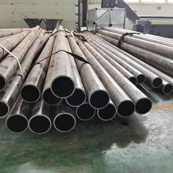 Quality Varnish Hydraulic Cylinder ASTM A519 Pipe , Cold Drawn Precision Steel Tubes for sale