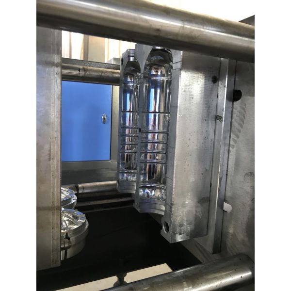 2000 ml Bottle Volume LGB-6L Plastic Bottle Water Making Machines for Easy Production