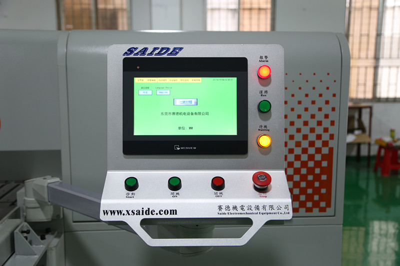 Versatile Plc Acrylic Machining Equipment Acrylic Table Tent Machining Equipment