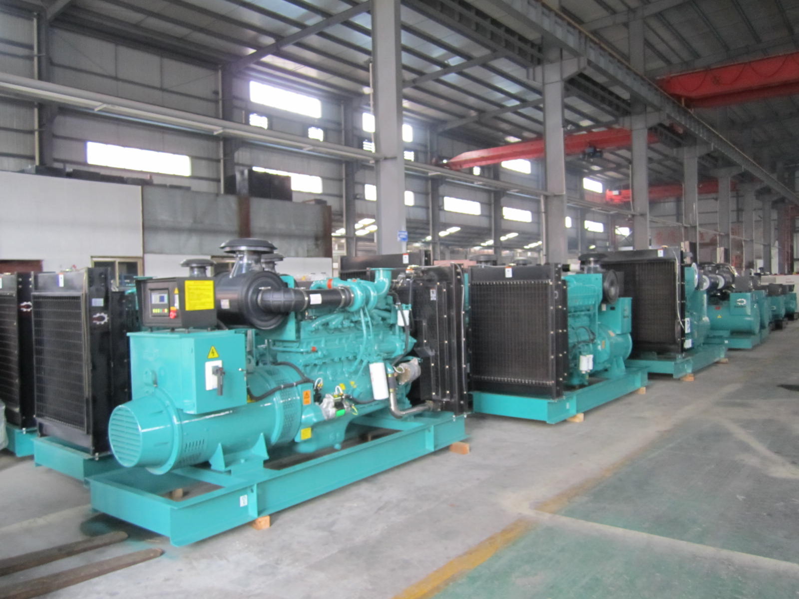 313KVA / 250KW Open Diesel Generator Cummins Water Cooled Diesel Generator 50Hz