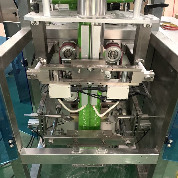 PLC Control Coffee Powder Filling Packing Machine In Hot Seal