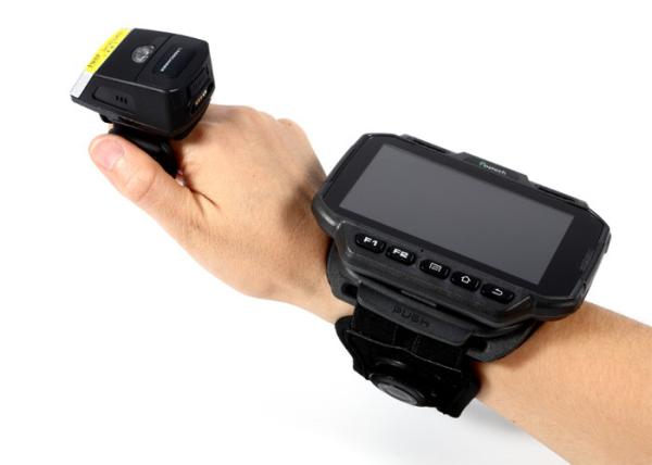 Quality WT04 Industrial Computer Wearable Barcode Scanner Computer Wristband Android for sale
