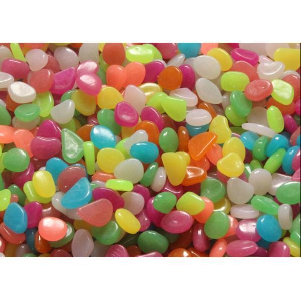 China 3mm Luminescent Plastic Glaze Cobblestone For Landscape Pathway wholesale