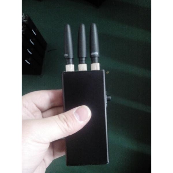 3-frequency handheld gps signal jammer GSM CDMA DCS gps scrambler for ca battery power supply can be 12-24 V vehicle use