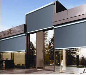 Aluminum Retractable Window Awnings Drop Arm Remote Control Deck Awnings