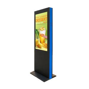 China Waterproof Floor Standing LCD Digital Signage 3840×2160 Resolution wholesale