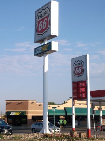 30m High Mast Multifunctional Steel Monopole Tower For Railway Stations