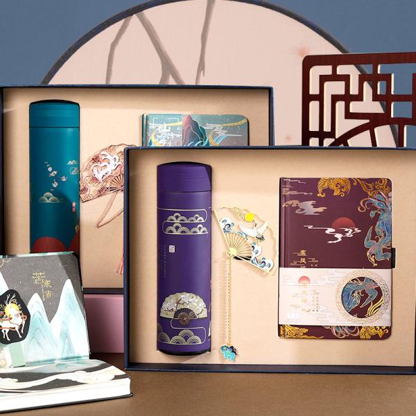 Ancient Style Hardcover Notepads with 100 Inner Sheets Perfect Student Handbook Gift Set