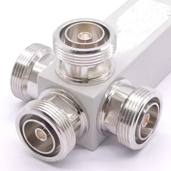 High Quality VHF RF 200W 350-3800MHz with N Female Connector 2/3/4way Power Divider/ Splitter Factory Directly Widely Used for Telecommunication Systems