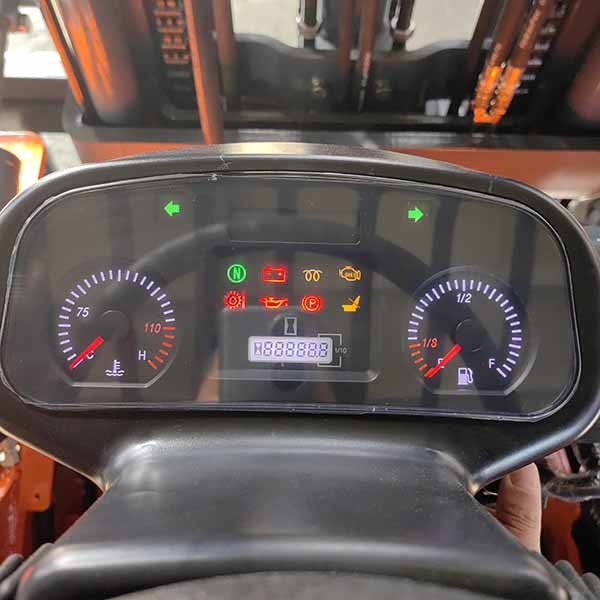 FD30 3T Diesel Forklift 3000kg Diesel Operated Forklift Triplex High Mast