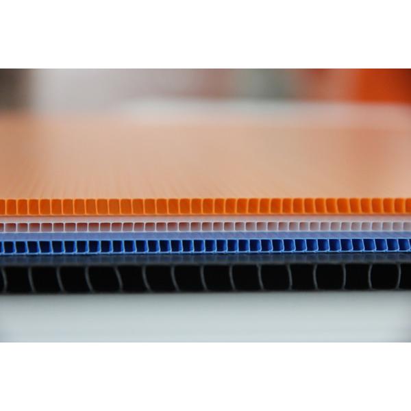 450x700x3mm White Corrugated Coroplast Sheets For Advertising