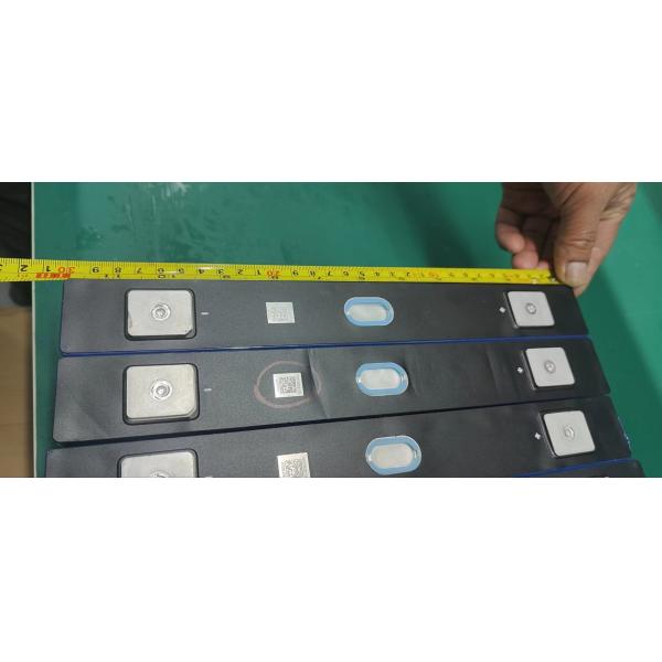 Grade A CALB 12v Lithium Ion Battery 177ah L300F177A 3V 3.2V Prismatic Cell For Solar