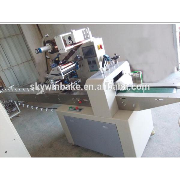 Fully Automatic 30-200bag/min Cake Pillow Packing Machine With Date Printer
