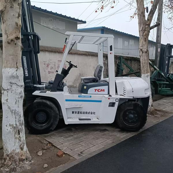 Original Paint Used Diesel Forklift TCM 70 Construction Diesel Loading Machine