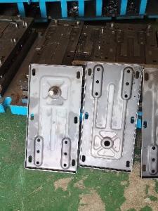 China Welded Progressive Die Punch Press Dies For Industrial Manufacturing on sale