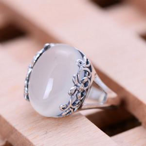 China Thai Sterling Silver Ring with White Chalcedony Vintage Style Women Ring (040191) wholesale