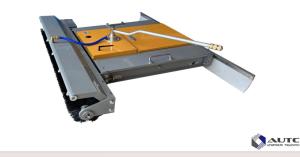 China Photovoltaic Module Cleaner Improve Generation Efficiency Solar Panel Cleaning Robot wholesale
