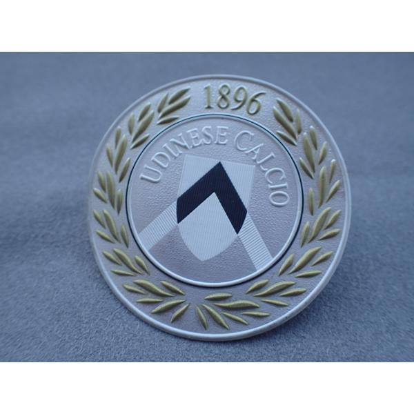 Eco Friendly embossed Rubber Custom Clothing Patches