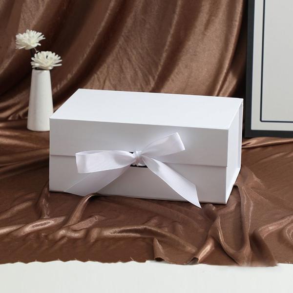 China Wholesale Custom Logo Printing Ribbon Handle Jewelry Cuttery Flatware Gift Packaging Fashion Cardboard Paper Carton Magnetic Foldable Box Paper-Gift-Box
