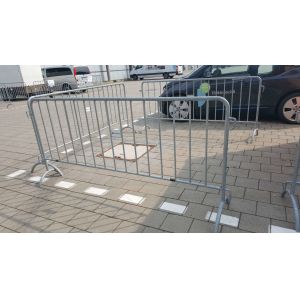 China Temporary crowd control barrier, galvanized Pedestrian Barriers, french barricade wholesale