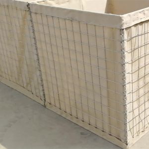 China Galfan Welded Mesh Military Barrier 75x75mm Brown Gabion Wall wholesale