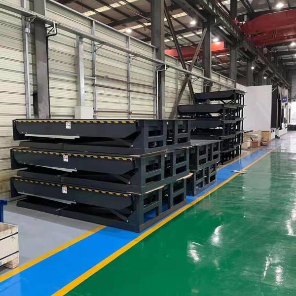 Quality 25000LBS Automatic Mechanical Telescopic Loading Dock Leveler For Warehouse Cargo for sale