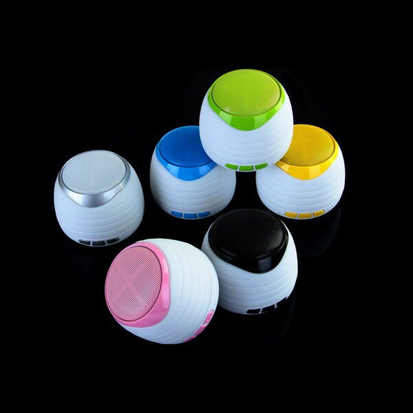 China silicone shell mini shockproof bluetooth speaker wholesale