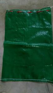 China Tearing Resistant Mesh Netting Bags , Mesh Vegetable Storage Bags With Green Color wholesale
