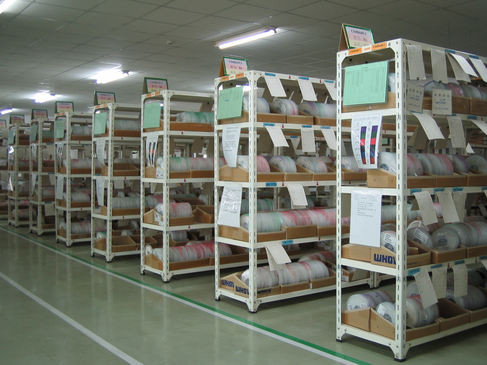 China Light Duty Rivet Boltless Steel Shelving , Warehouse Racking System wholesale
