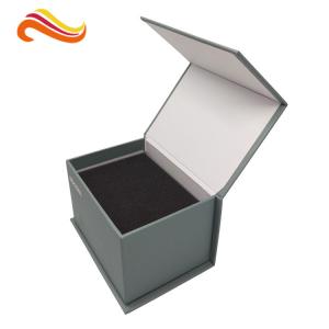 China Handmade magnet gift packing box different size CMYK printing with black foam inside wholesale