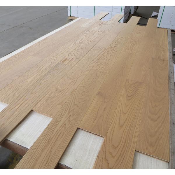 American White Oak engineered flooring with selected A/B grade. light stained for different designs