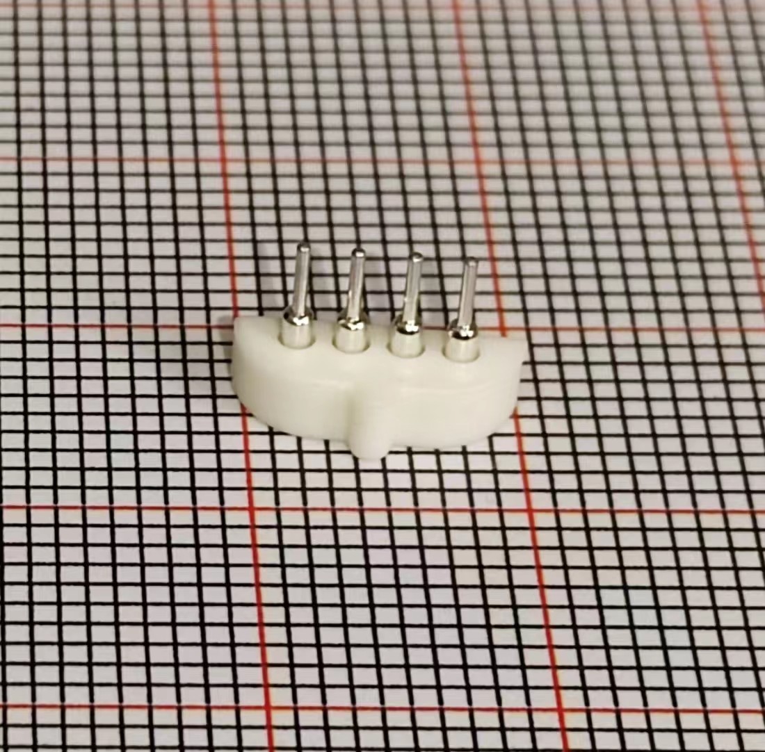 2mm Female Header 4 Pin 1x4P Curved Belt Convex