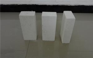 China Lightweight Insulating Fire Brick , White Mullite Insulating Brick 230 * 114 * 65mm wholesale