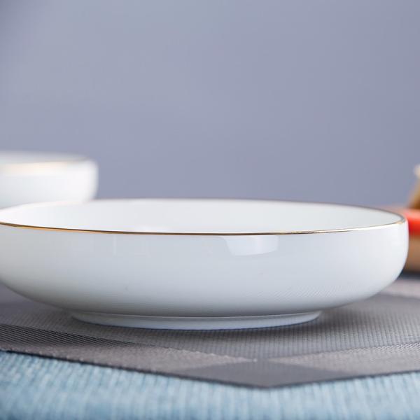 24K Gold Rimmed Ivory White Porcelain Plates For Wedding Party