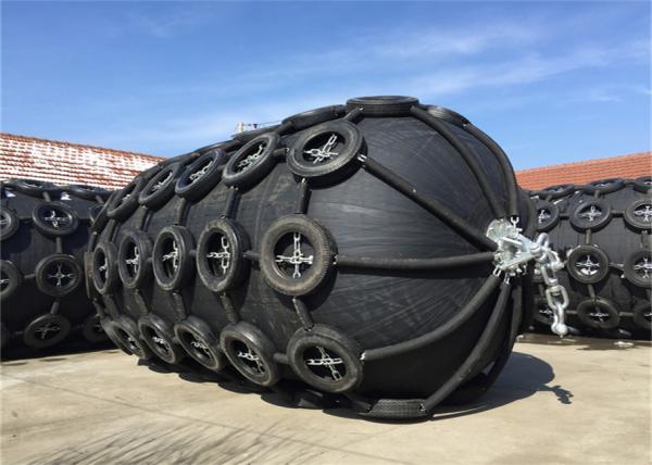 Quality Airplane Tyres Inflatable Yokohama Fender Dock Floating 50Kpa 80Kpa for sale