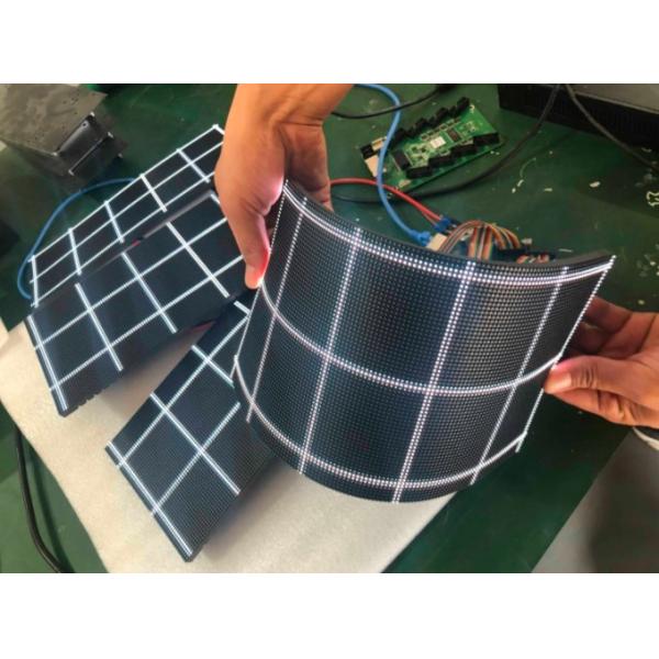 P5 P1.875 Fine Pitch Led Display Module Full Color Magnet Splicing Indoor Synchronous