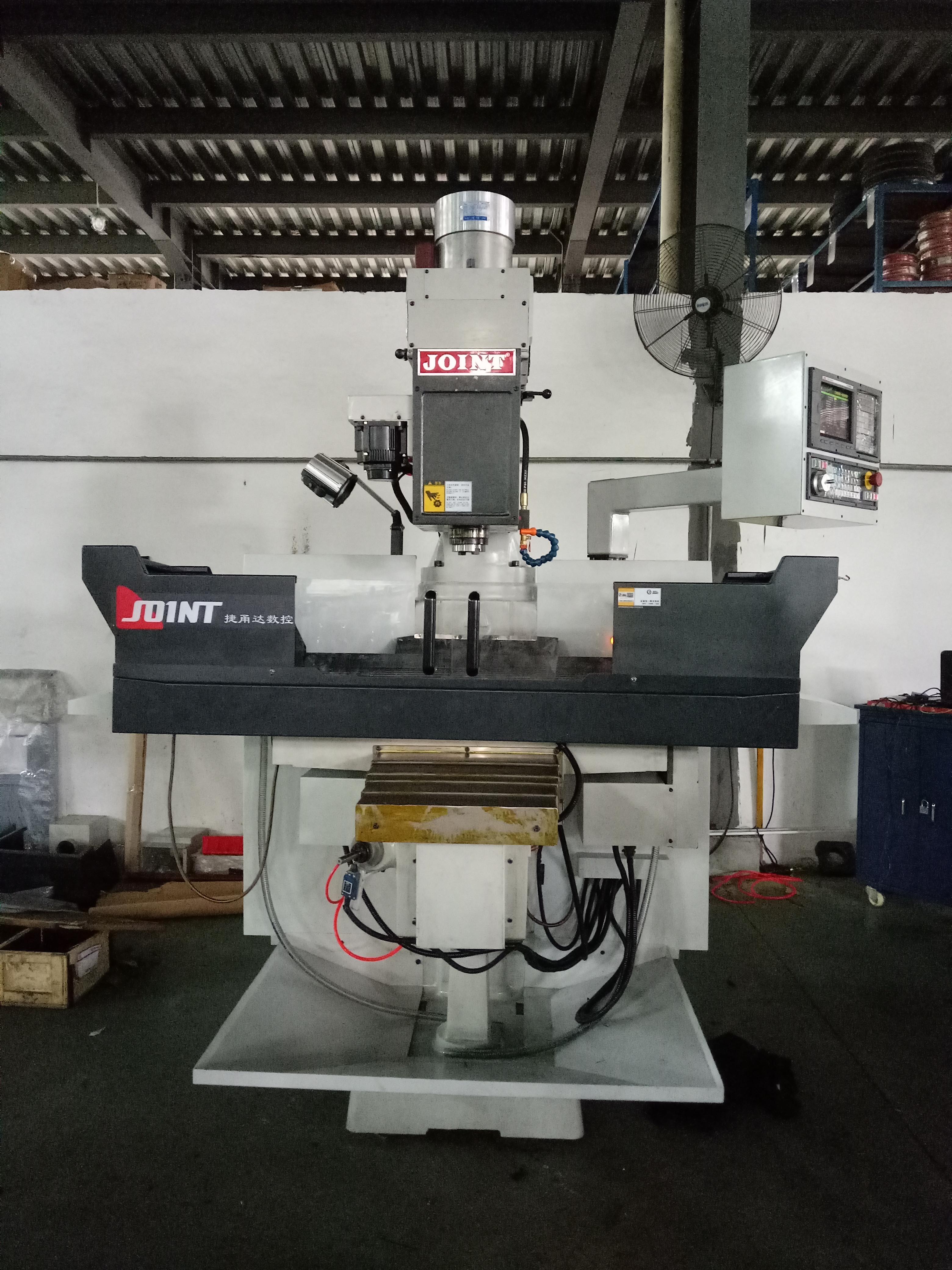 High Wear Resistance CNC Vertical Milling Machine For Metal Processing 3HP Motor