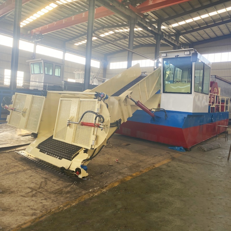 Aquatic Weed Harvester 5 CBM Hopper 75kw Engine