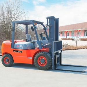 Hydraulic Transmission Small Diesel Forklift Truck Easy To Maneuver
