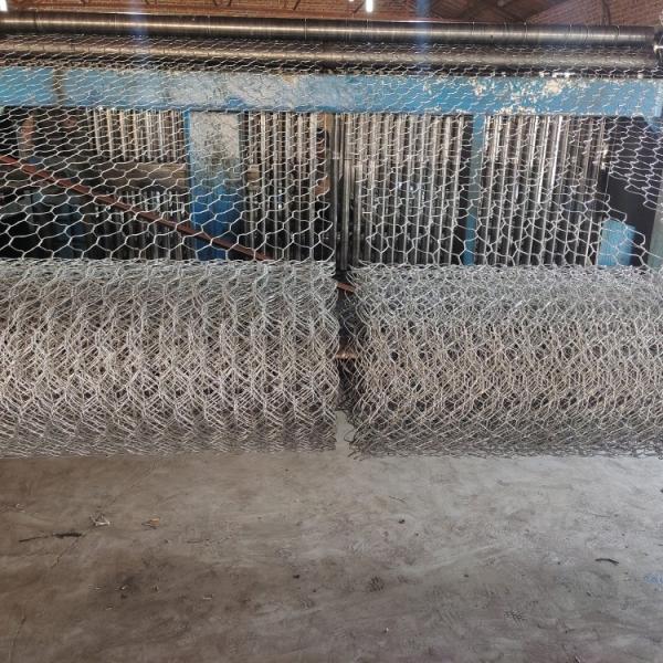 Quality Galvanized Steel Double Twisted Wire Mesh 1-50m Roll Length With Ce Standards for sale