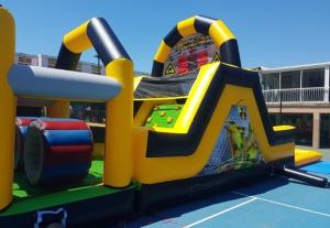 China Pvc Large Inflatable Obstacle Course Bouncy Castle Ce / En14960 Certificates wholesale
