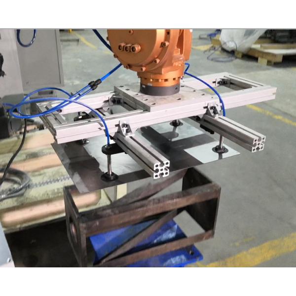 Industrial Handling And Palletizing Robot With Suction Cup Gripper For Light Flat Panel