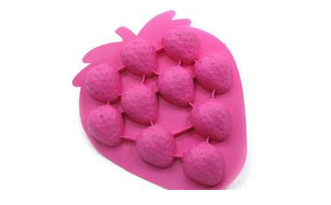 Small Reusable Silicone Ice Trays Sweetly Strawberry Shaped For Easter / Christmas Party
