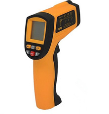 Handheld infrared thermometer with LCD display
