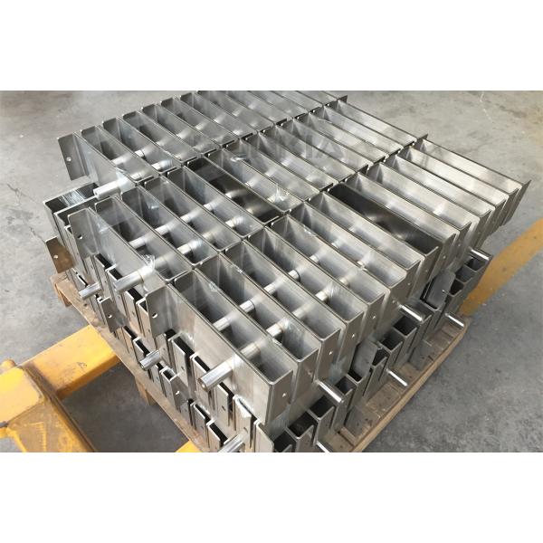 0.01mm Tolerance Stainless Steel Sheet Metal Prototype Parts 3.5mm Wall Thickness