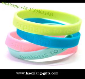 China Christmas gift custom silicone wristband / bracelet / rubber band for kids wholesale