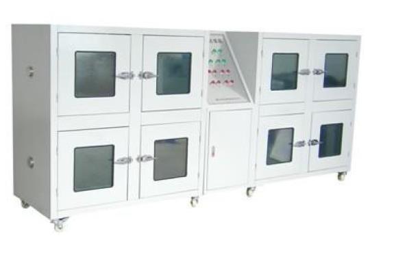 Quality IEC62133 Battery Testing Equipment , 8 Door Stainless Steel Explosion Proof Test Chamber for sale